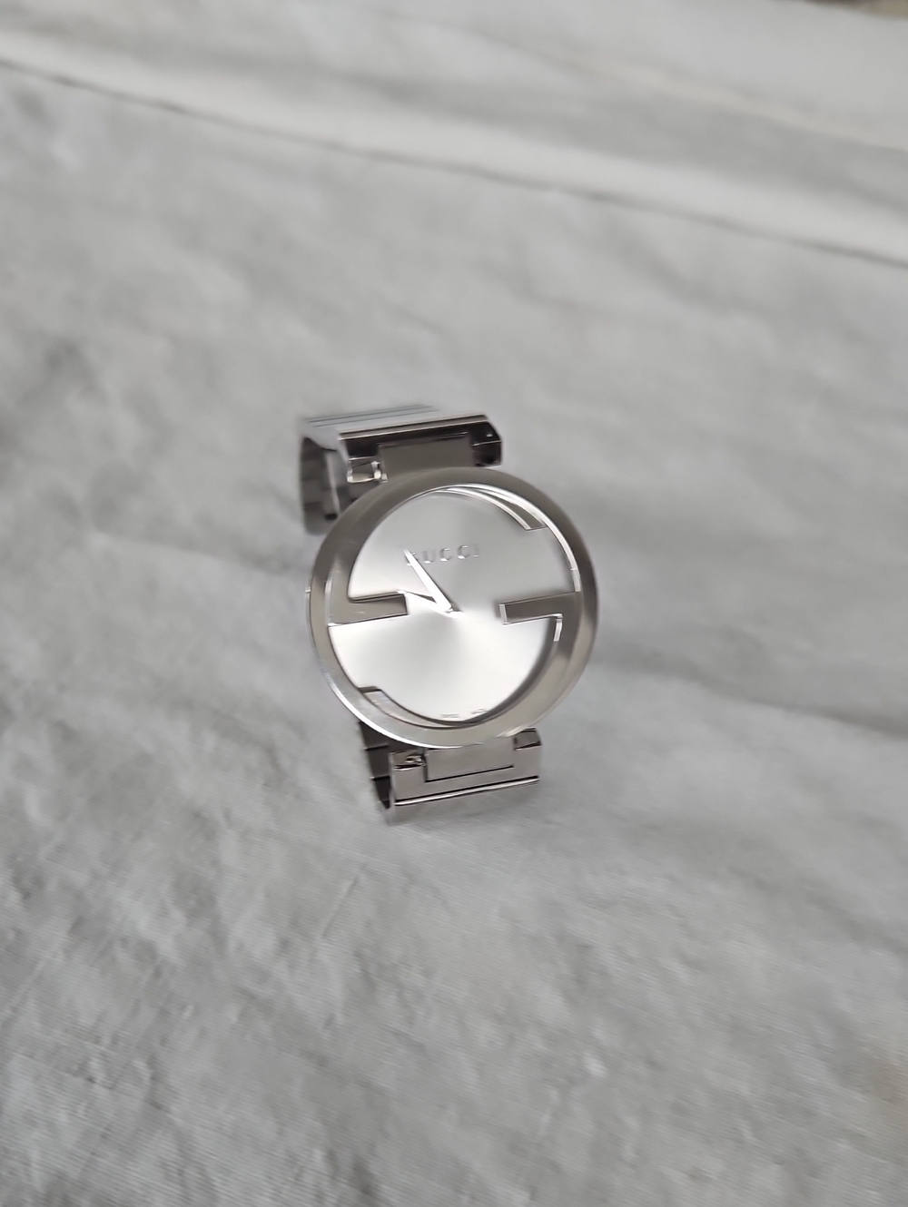Gucci Men’s Silver Round Logo Cuff Watch